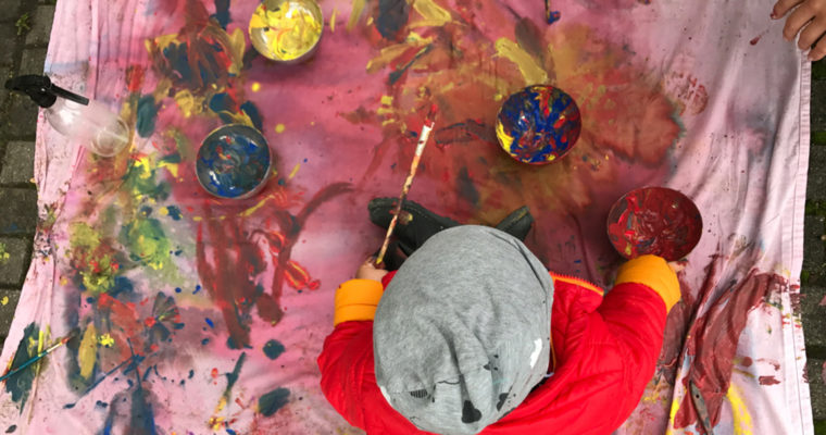 למה מורים שונאים בלגן? ההנאות של אמנות "מלכלכת" – סוזאן אקסלסון
